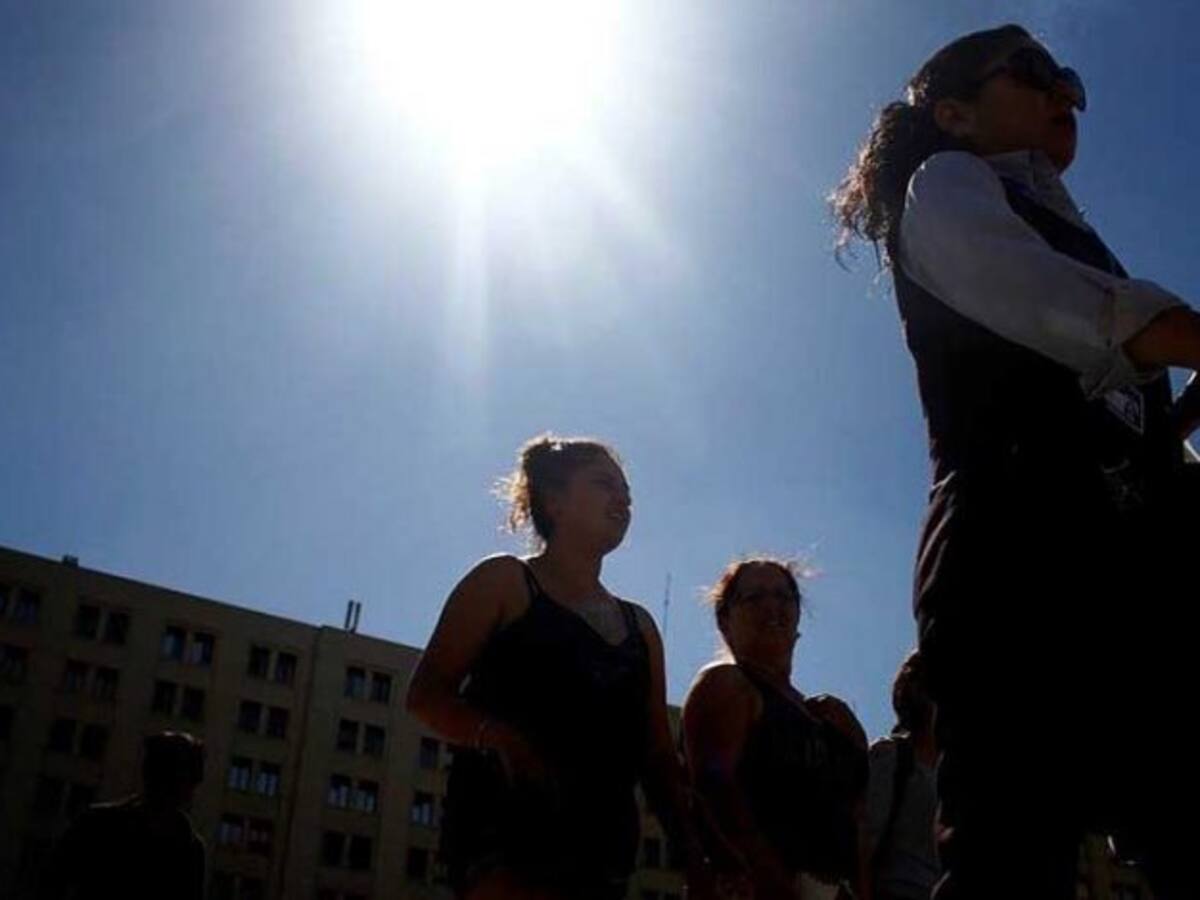 Ola de calor en Santiago: a 37° podrían llegar los termómetros este jueves