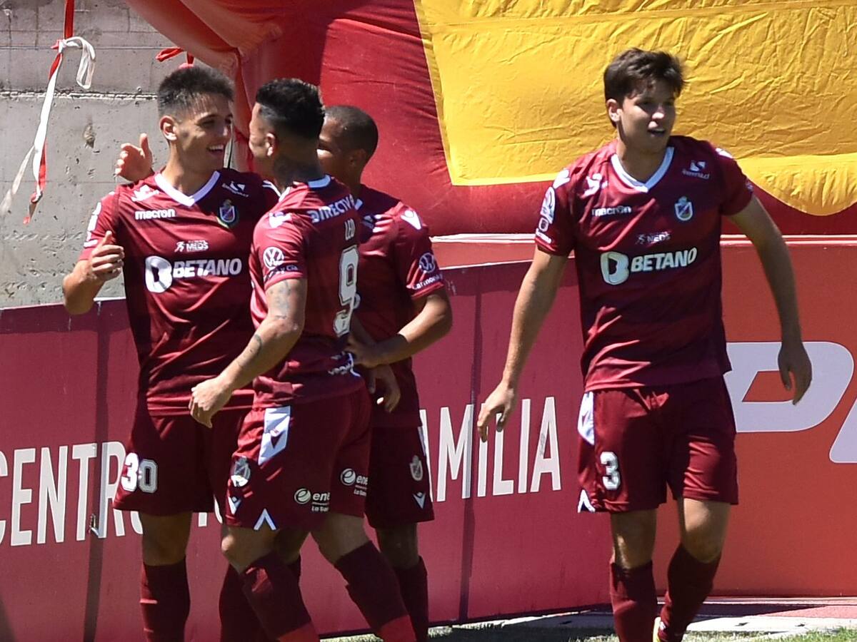 Deportes La Serena se hizo fuerte de local para vencer a Cobresal en la fecha 25 del Torneo Nacional