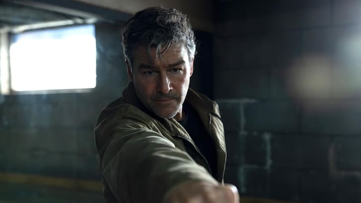 “Linterrnas” llega a HBO Max y reinventa a Linterna Verde como detective en un oscuro thriller policial