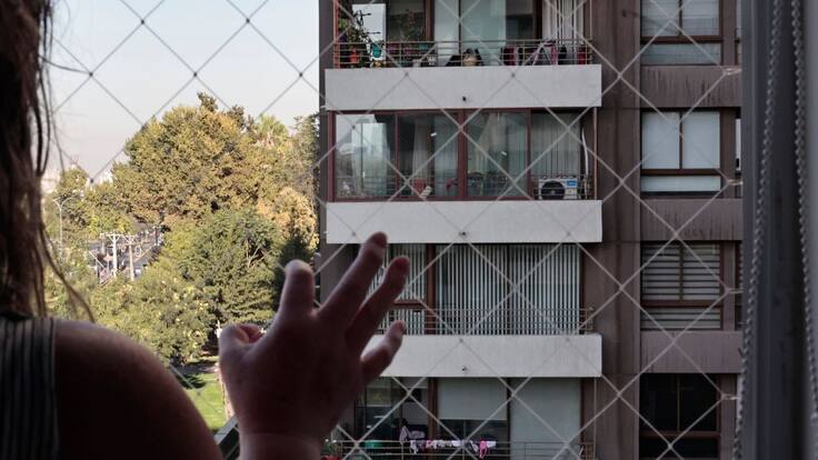Tras caída de niño en edificio: diputados exigen urgencia a proyecto que obliga instalación de mallas