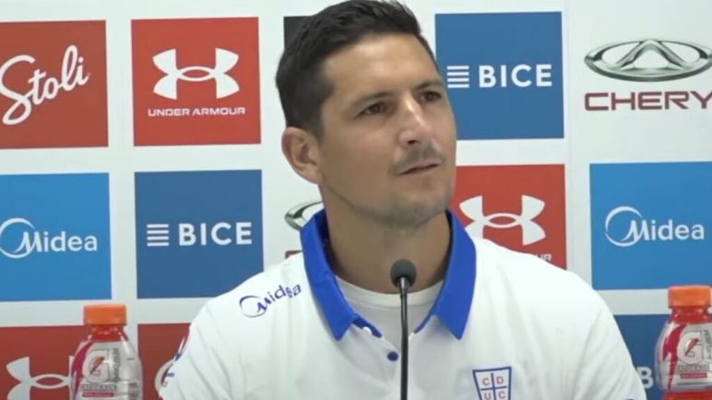 Guillermo Burdisso es presentado en la UC: "Me sorprendió para bien la calidad futbolística del equipo"