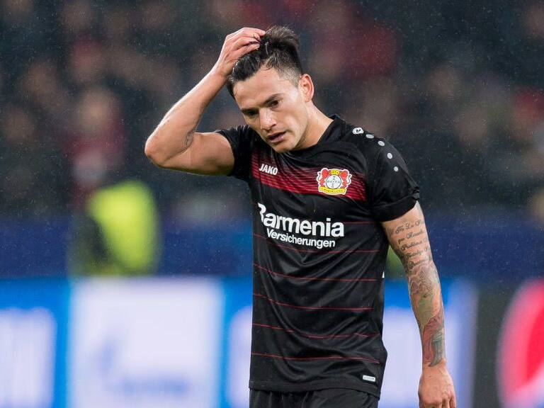 LEVERKUSEN, GERMANY - FEBRUARY 21: Charles Aranguiz of Bayer Leverkusen looks dejected after the UEFA Champions League Round of 16 first leg match between Bayer Leverkusen and Club Atletico de Madrid at BayArena on February 21, 2017 in Leverkusen, Germany. (Photo by TF-Images/Getty Images)