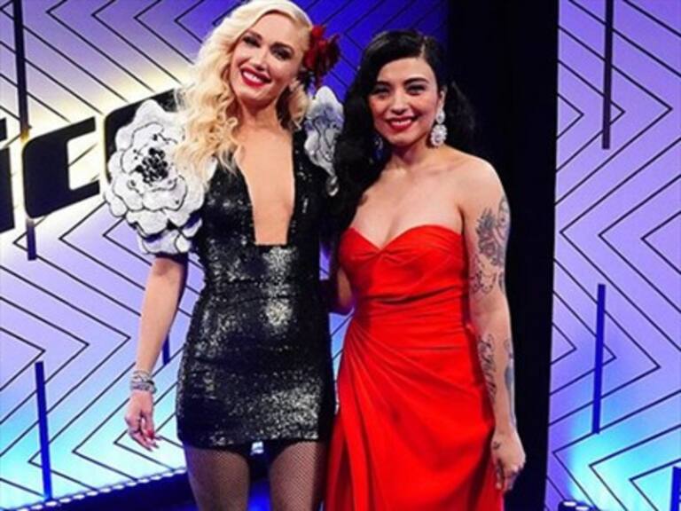 Mon Laferte y Gwen Stefani deslumbran con su interpretación de «Feliz Navidad»