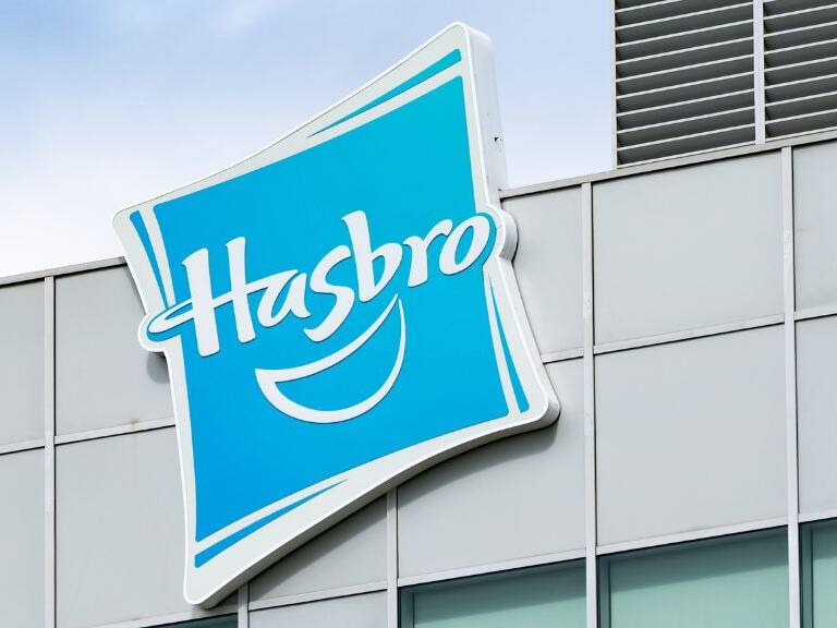 Hasbro no se queda atrás y también apuesta por las series y películas
