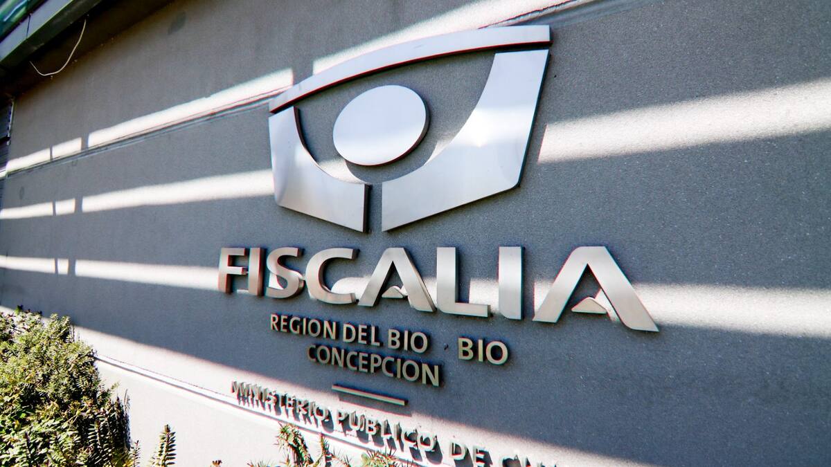 Fiscalía investiga denuncia de violación grupal contra estudiante universitaria tras fiesta mechona en Concepción