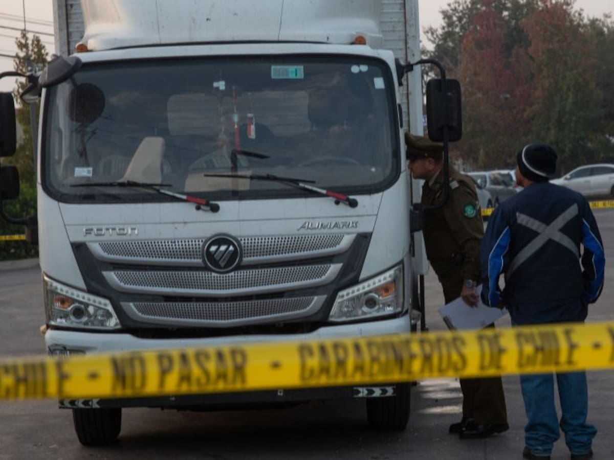 Banda delictual roba camión en Lampa: vehículo fue hallado en Pudahuel gracias a GPS