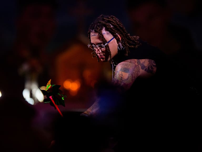 Respeto total: así fue el minuto de silencio en honor a Galee Galee durante el show de Pablo Chill-E en Viña 2026