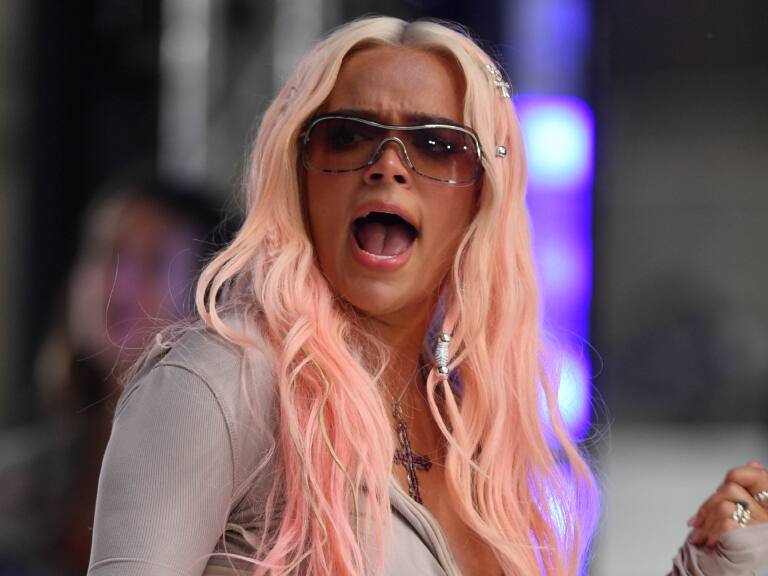 La drástica decisión de la productora de Karol G en Chile por venta de entradas