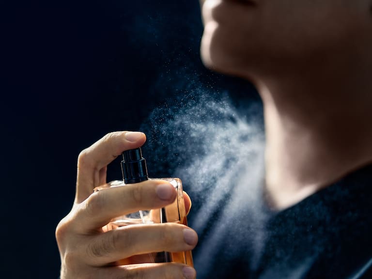 Conocida empresa chilena hará perfumes con Inteligencia Artificial (IA): así desarrollarán sus fragancias