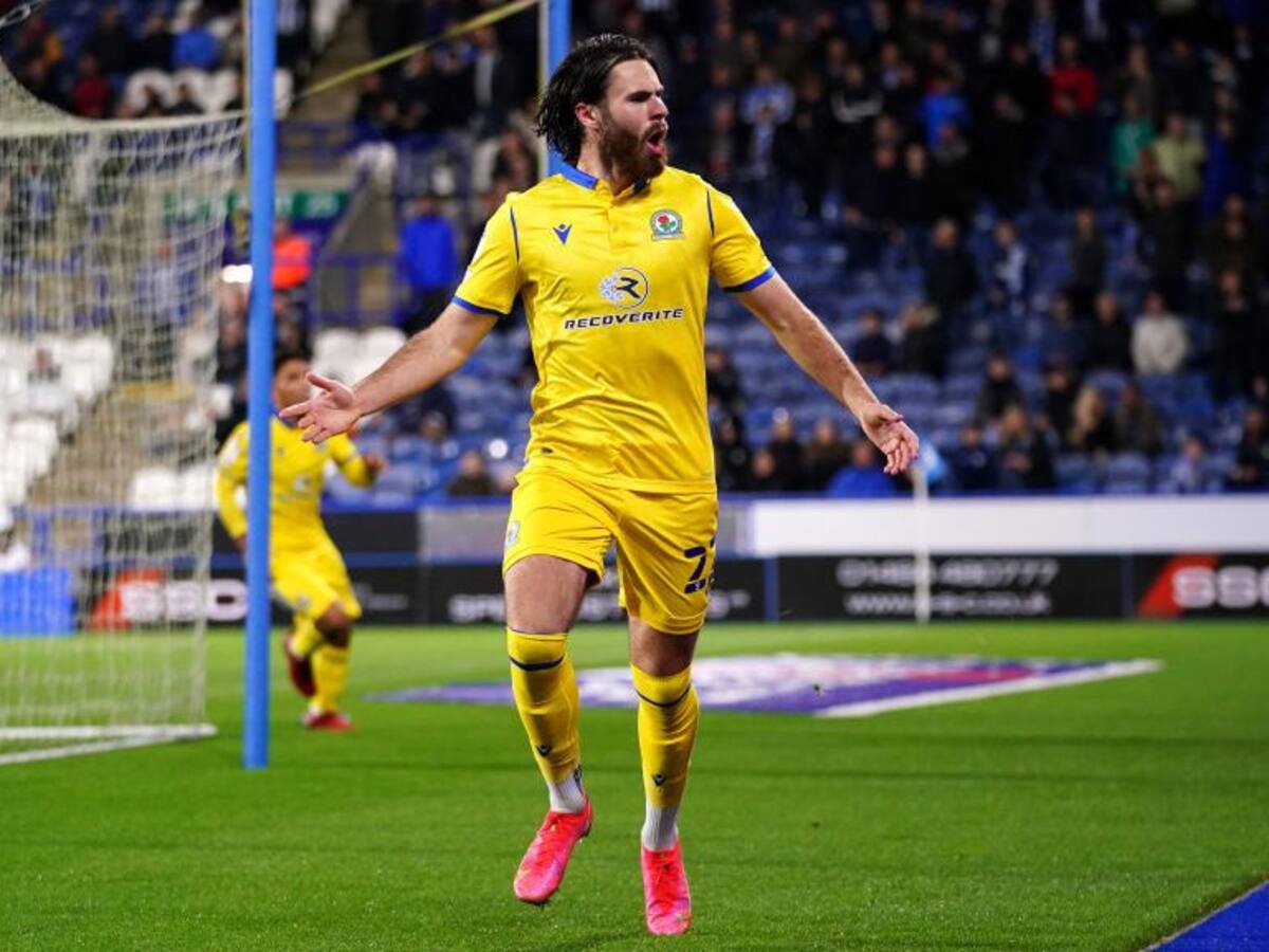 Ben Brereton marcó un doblete en derrota del Blackburn y es el máximo goleador de la Championship