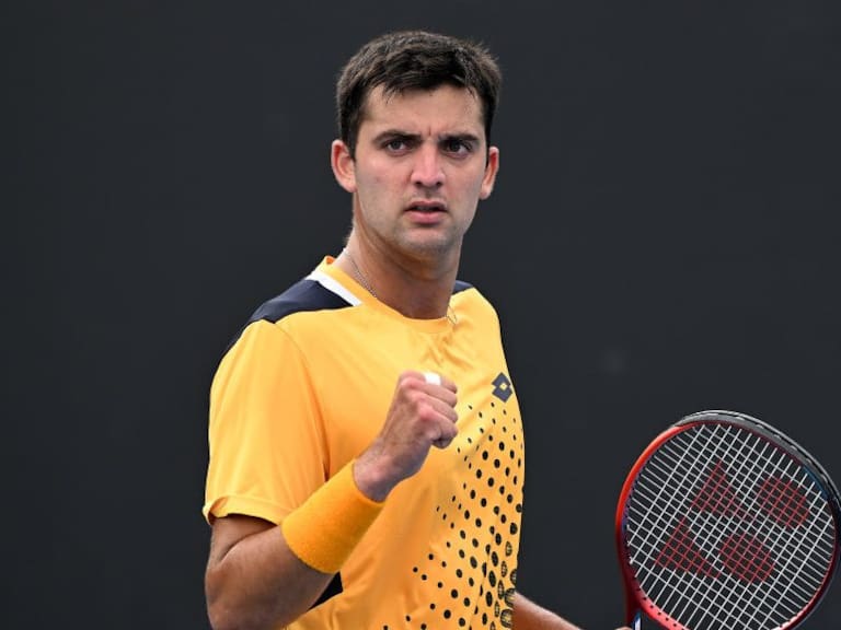 Roland Garros: Tomás Barrios reacciona a tiempo y vence en su debut en la qualy