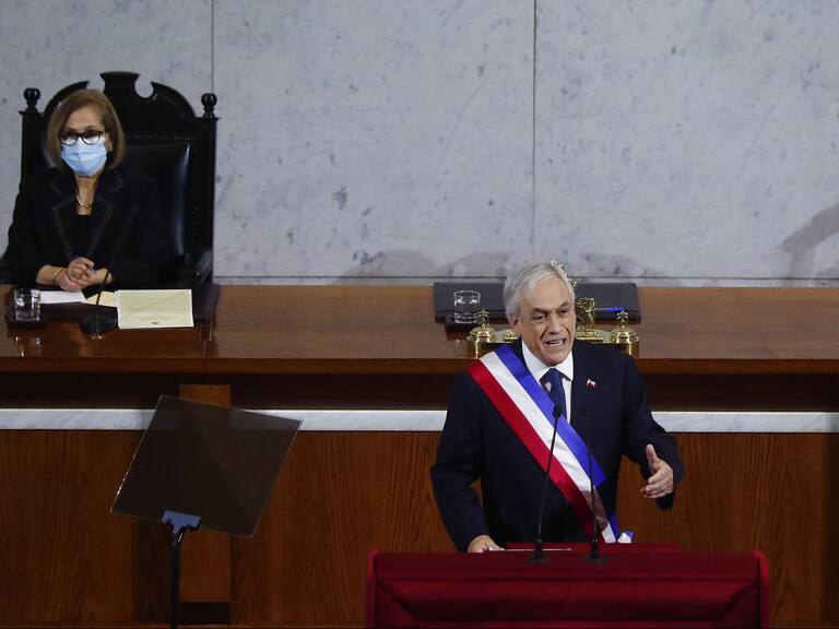 31 DE JULIO DE 2020/VALPARAISOLa Presidenta del Senado, Adriana Munoz (i), El Presidente Sebastian Pinera (c) y El Presidente de la Camara de Diputados, Diego Paulsen (d), durante la Cuenta Publica que el Presidente de la Republica rinde al pais en el Congreso Nacional.
FOTO: LEONARDO RUBILAR CHANDIA/AGENCIAUNO