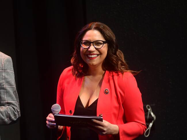 17 de octubre de 2018/SANTIAGOSe realiza la presentación de los animadores del Copihue de Oro, evento que se realizara en el Monticello. Alejandra Valle.
FOTO: SEBASTIAN BELTRAN GAETE/AGENCIAUNO