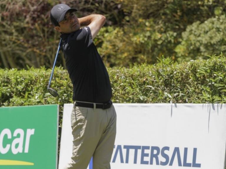 Felipe Aguilar gana el Abierto Club de Golf Rocas de Santo Domingo y se perfila para clasificar al Chile Classic