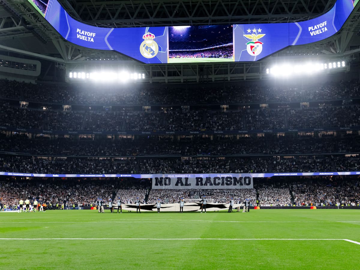 Captan a hincha del Real Madrid realizando el saludo Nazi en el partido ante Benfica por Champions League