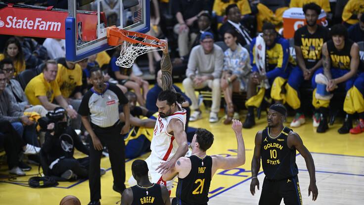 Playoffs NBA: los Rockets vencieron a los Warriors y estiran la llave al Juego 7