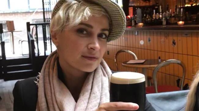 Halyna Hutchins: El último mensaje de la mujer que murió tras disparo accidental de Alec Baldwin