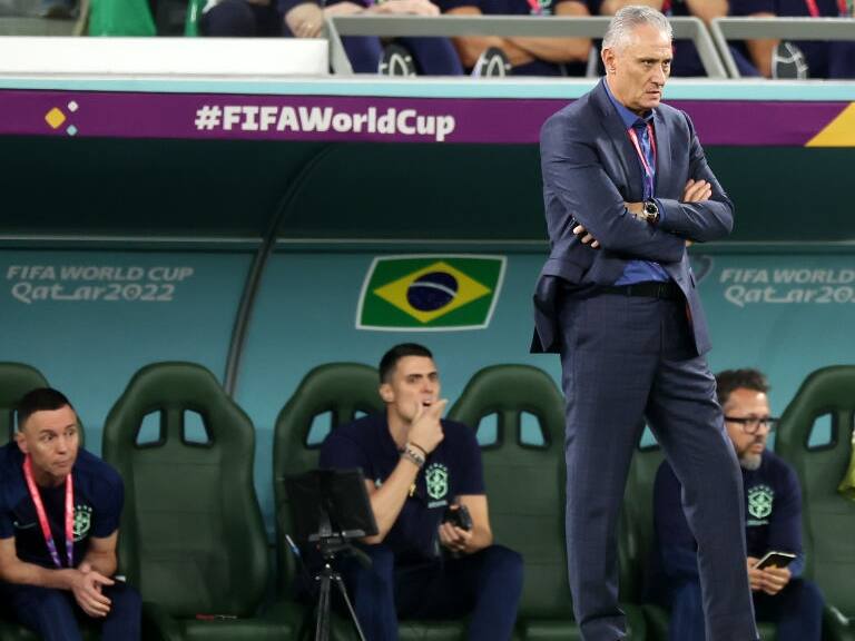 Tite es asaltado y a la vez criticado por la eliminación de Brasil en Qatar 2022