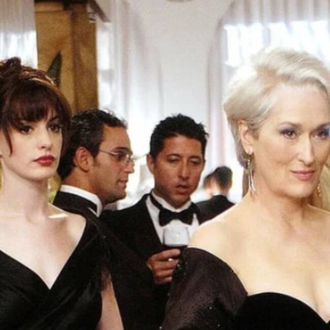 Meryl Streep, Anne Hathaway y Emily Blunt revivieron “El diablo viste a la moda” y se llenaron de aplausos en los SAG Awards
