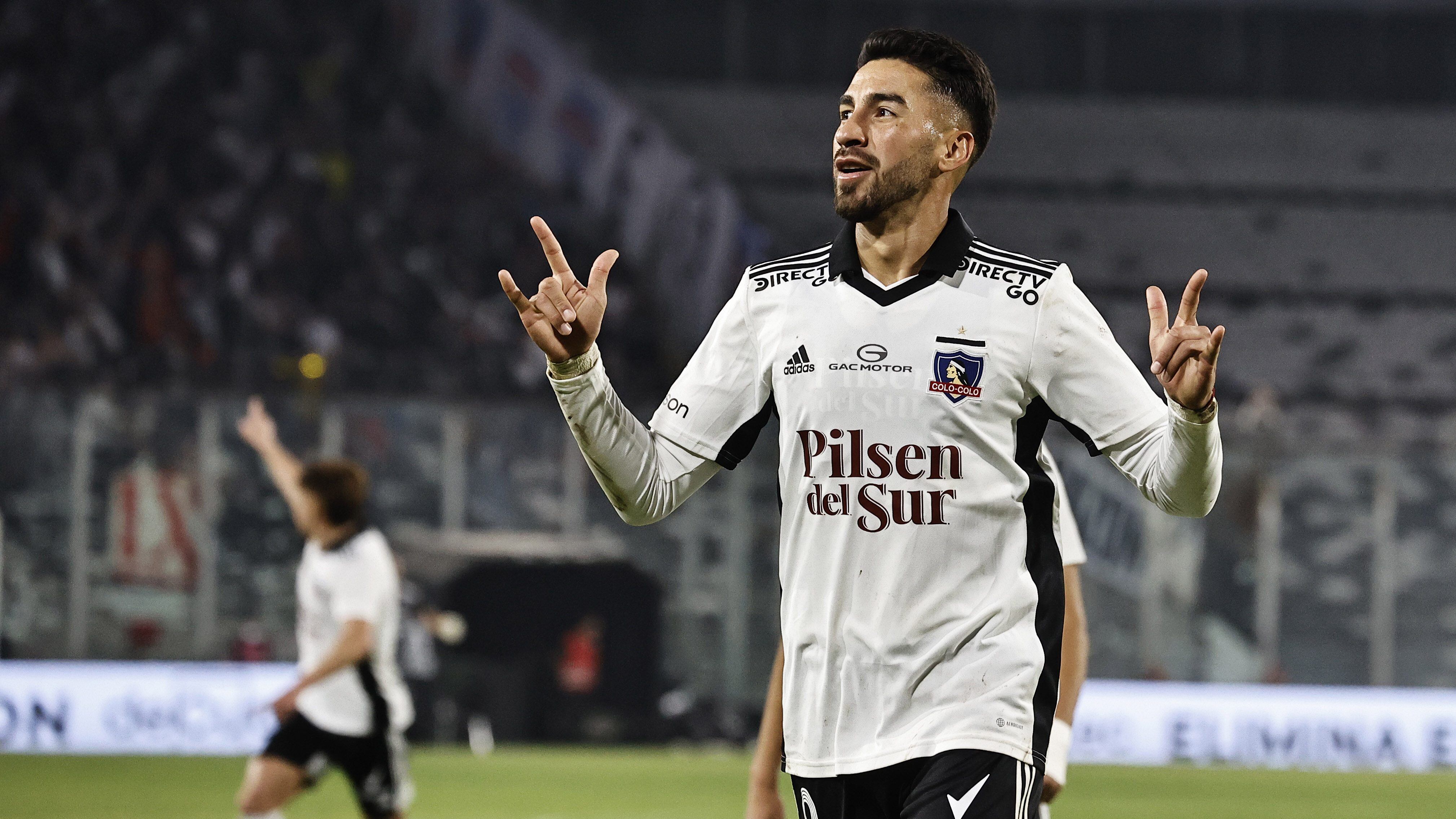 Lucero tras goleada de Colo Colo: "El equipo gana y juega bien"