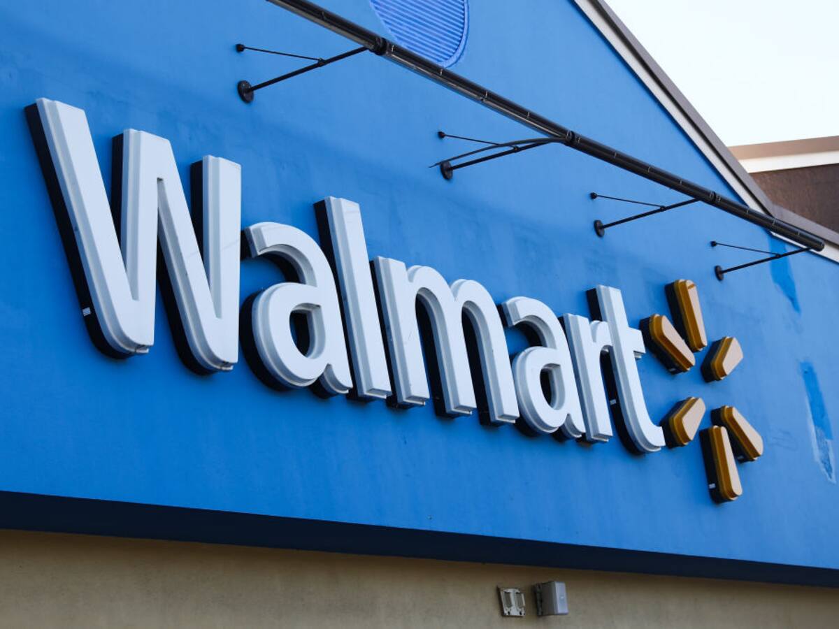 Terror en supermercado: hombre apuñala a 11 clientes en un local de Walmart