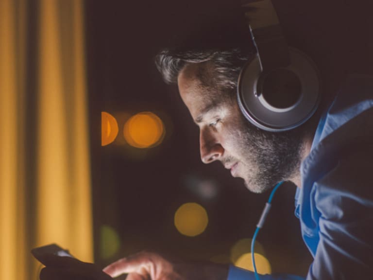 «¿Qué tan malo es tu Spotify?»: Aplicación se hace viral por juzgar tus gustos musicales