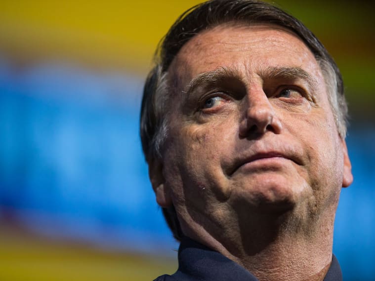 El expresidente brasileño Jair Bolsonaro durante una reunión de grupos de la ultraderecha en Camboriú de Brasil.