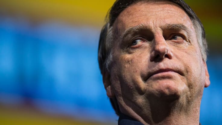 Congreso brasileño promulga ley que reduce pena del expresidente Bolsonaro condenado por actos golpistas