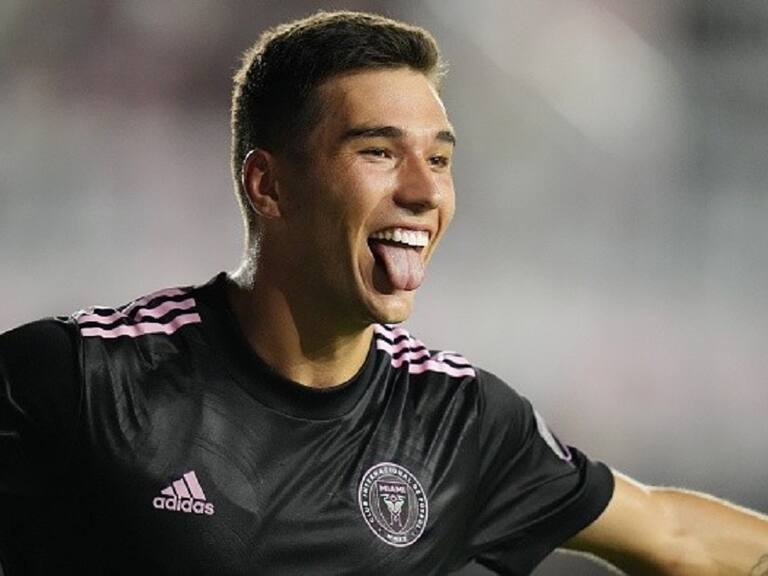 Selección Chilena: quién es Robbie Robinson, la gran sorpresa de Martín Lasarte en la nómina de la Roja