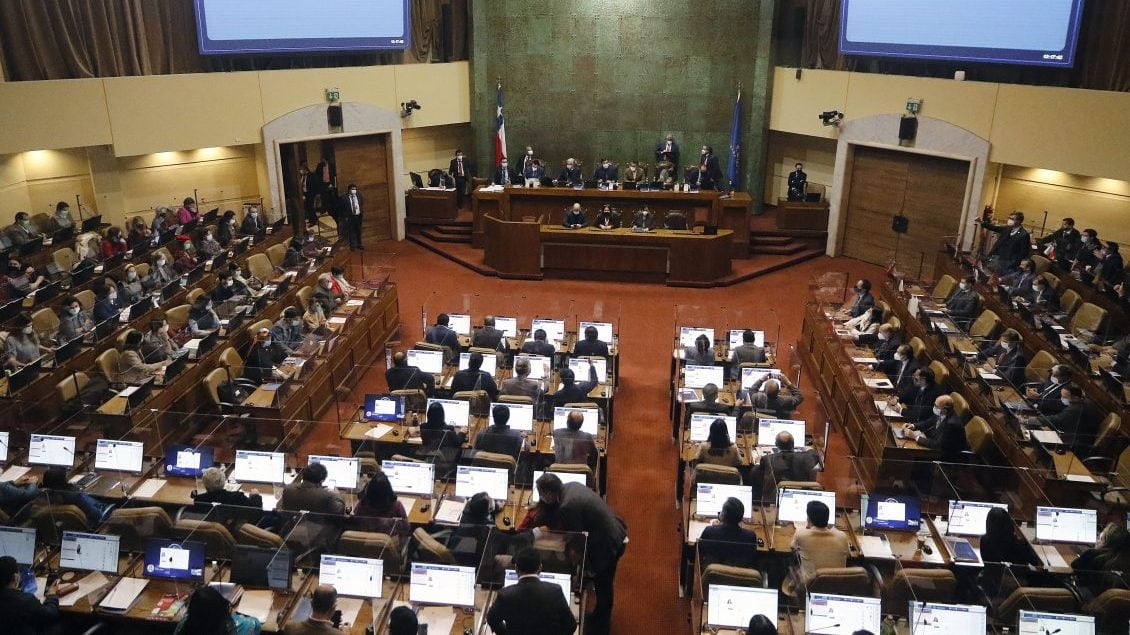 29 DE JUNIO DE 2022/VALPARAISOVista general de la Sesión de la Cámara de Diputados, que analiza una nueva solicitud del Presidente de la República para extender el Estado de Excepción Constitucional acotado por la situación de seguridad en la Macrozona Sur.
FOTO: LEONARDO RUBILAR CHANDIA/AGENCIAUNO