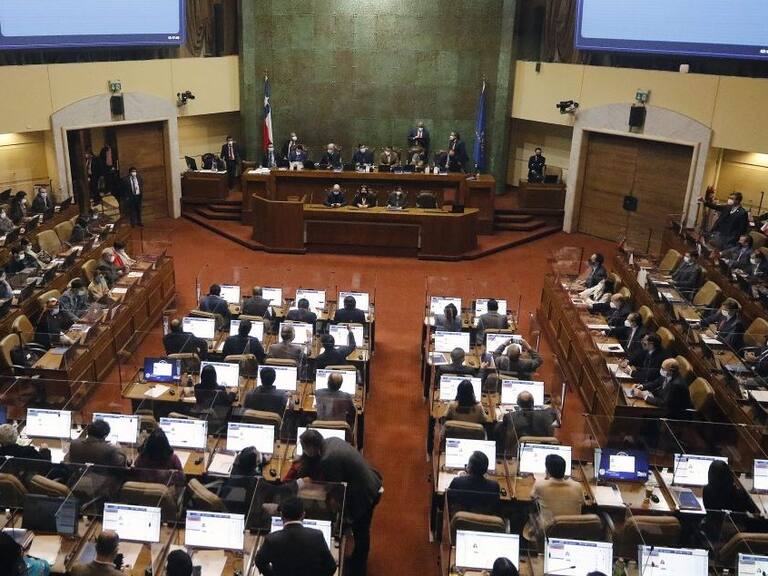 29 DE JUNIO DE 2022/VALPARAISOVista general de la Sesión de la Cámara de Diputados, que analiza una nueva solicitud del Presidente de la República para extender el Estado de Excepción Constitucional acotado por la situación de seguridad en la Macrozona Sur.
FOTO: LEONARDO RUBILAR CHANDIA/AGENCIAUNO