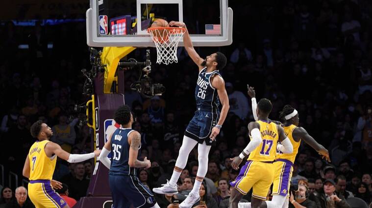 NBA - Lakers v Mavericks