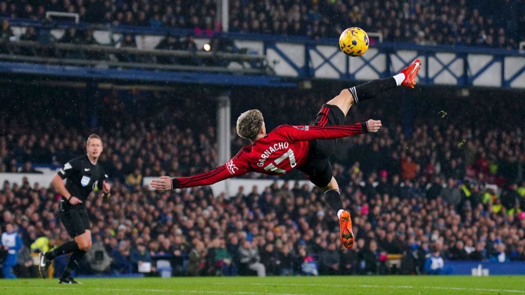 alejandro garnacho - gol - golazo - chilena - manchester united - vs everton