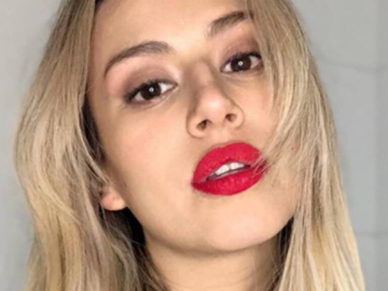 Karla Melo fue comparada con Karol G, Rosalía y Danna Paola con su nuevo look