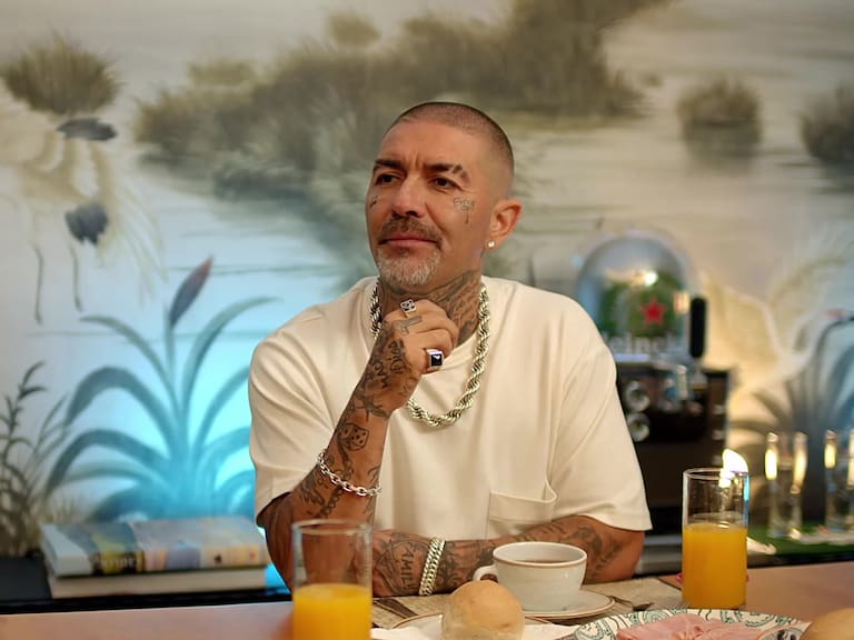 DJ Méndez sobre las drogas y el alcohol: «La primera vez que llegué a la casa mareado, mi mamá me sacó la cresta»