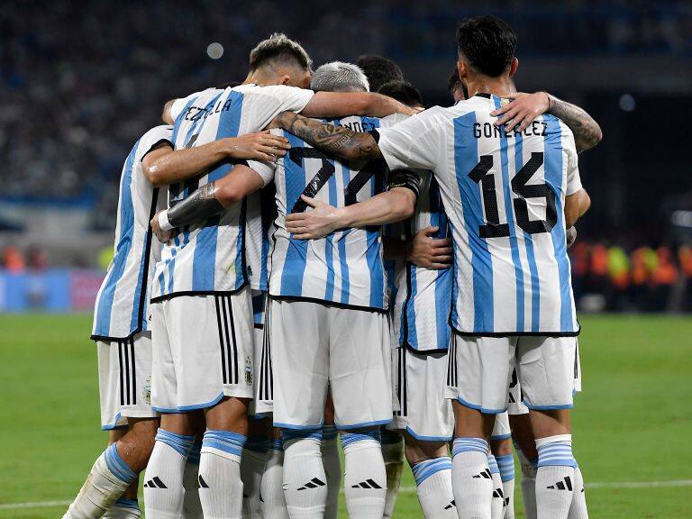 Argentina cerró sus festejos de la Copa del Mundo con una goleada sobre Curazao