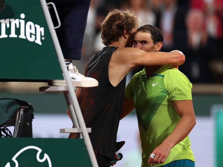 Rafael Nadal llega a su final 14 en Roland Garros luego del retiro por lesión de Alexander Zverev