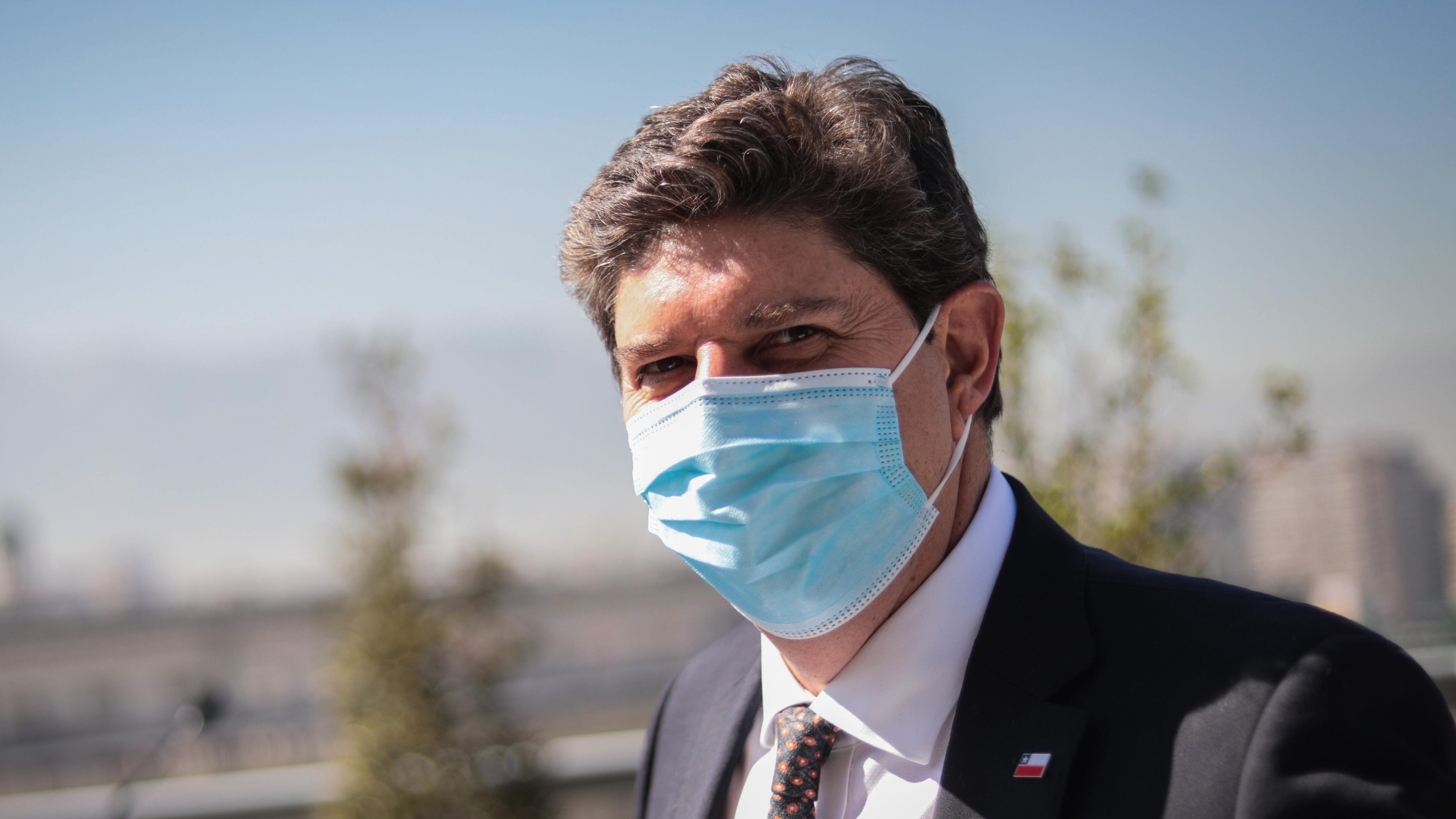 24 de septiembre del 2021/SANTIAGOEl ministro de Hacienda, Rodrigo Cerda, se refiere al proyecto de Ley de Presupuestos 2022, en la terraza del ministerio de Hacienda.
FOTO: SEBASTIAN BELTRAN GAETE/AGENCIAUNO
