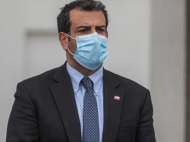 Contraloría determinó responsabilidad de Delgado por irregularidades en Estación Central