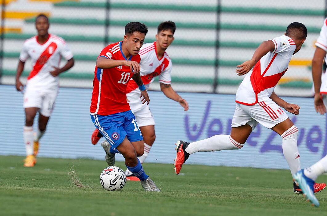 Carlos Parra – Comunicaciones FFCh