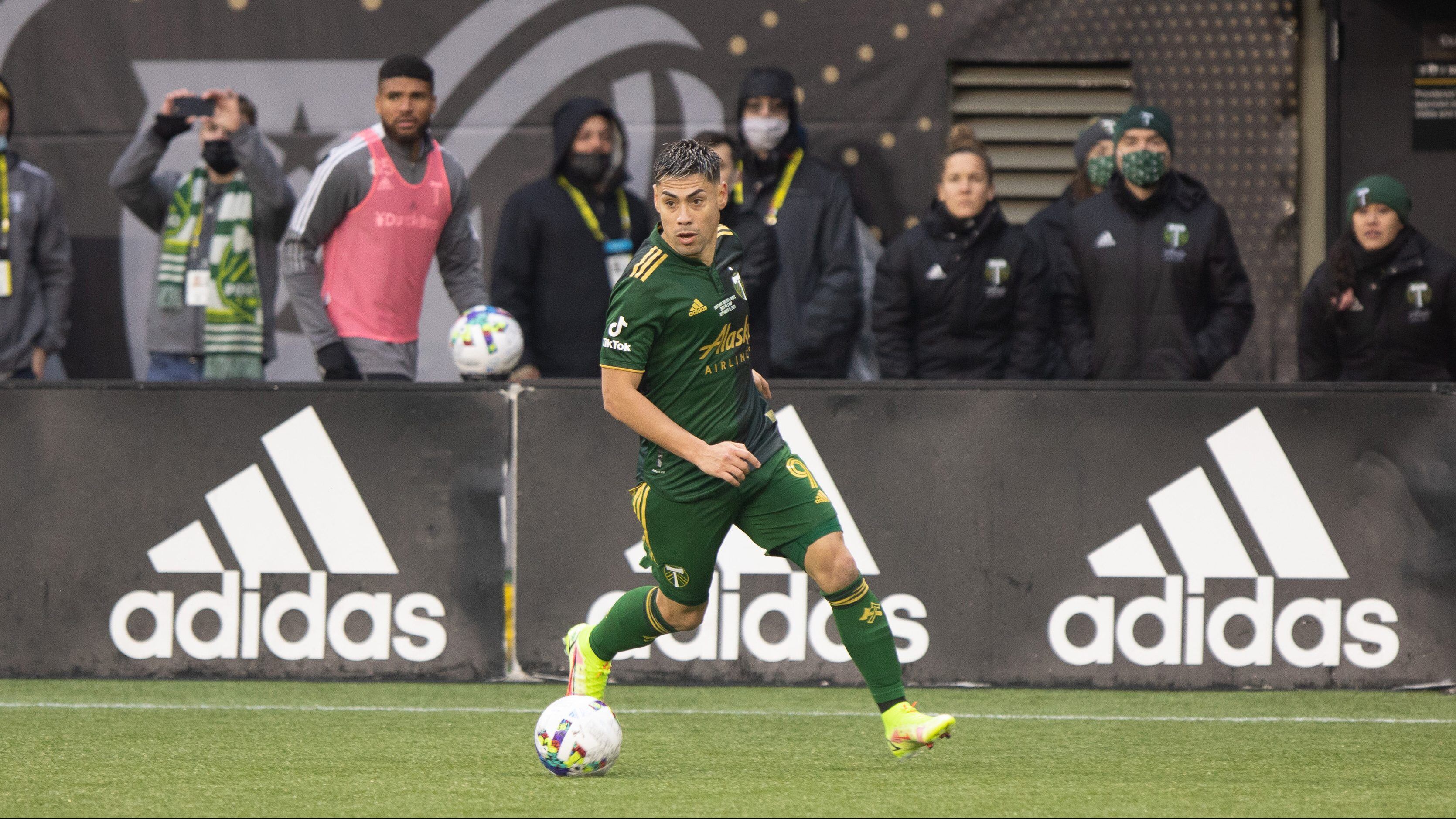 Felipe Mora regresa a las canchas después de seis meses