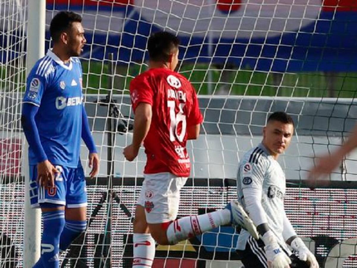Ñublense tumbó a la U en Valparaíso y quedó como sublíder del Campeonato Nacional
