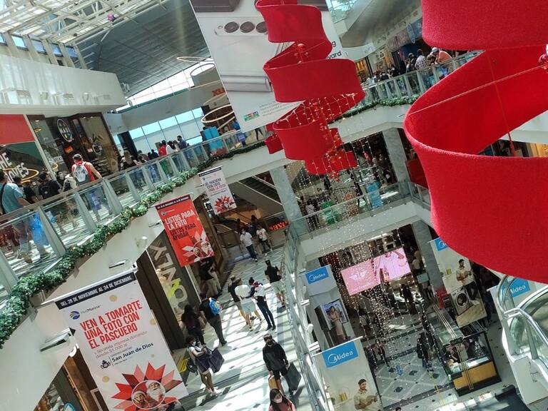 Fiscalización en feriados irrenunciables de Navidad y Año Nuevo: empresas se exponen a multas desde 300 mil hasta más de 1 millón de pesos por trabajador