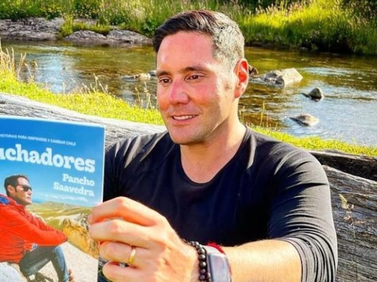 «Suerte, amigo»: Actor de «La Casa de Papel» felicitó a Pancho Saavedra por su nuevo libro
