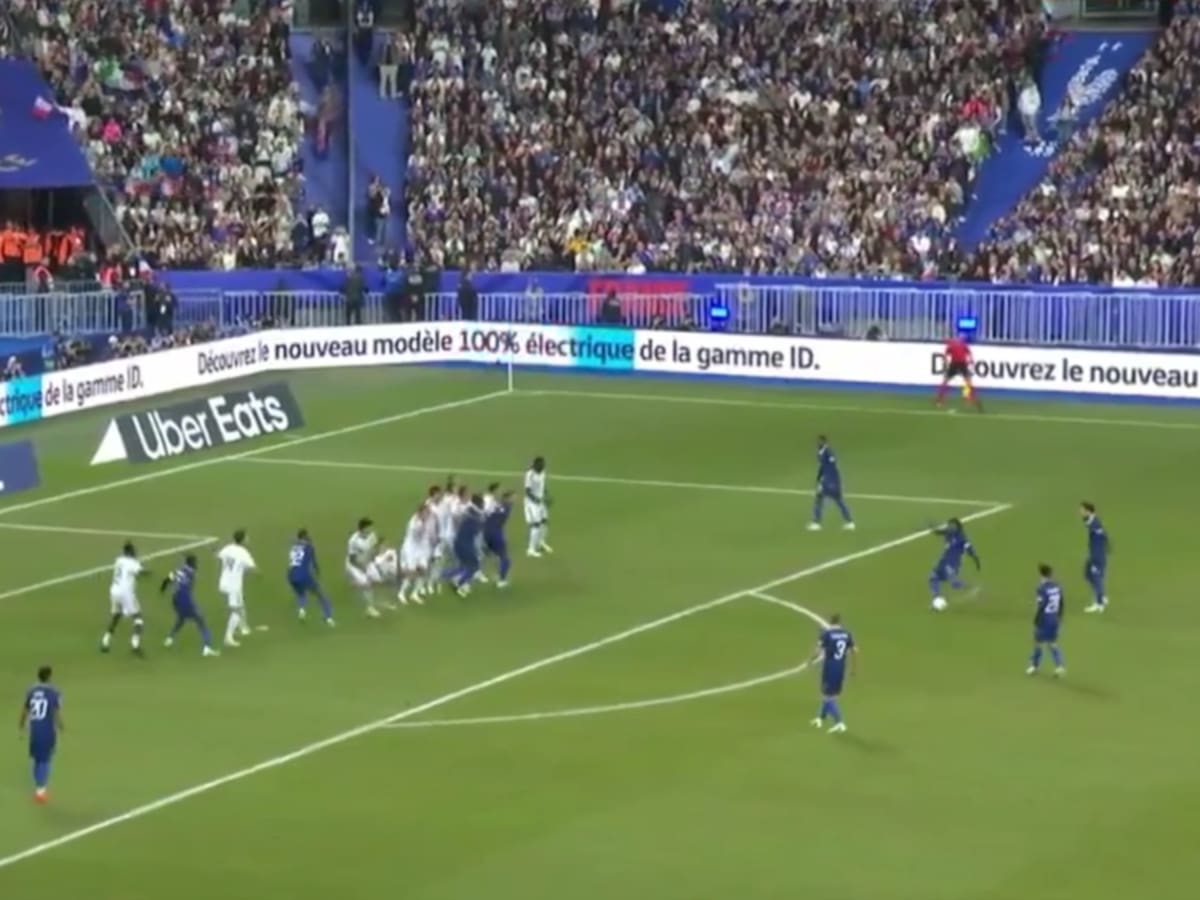 El increíble golazo de Michael Olise del que todos hablan en Europa: ojo a la reacción de Zidane