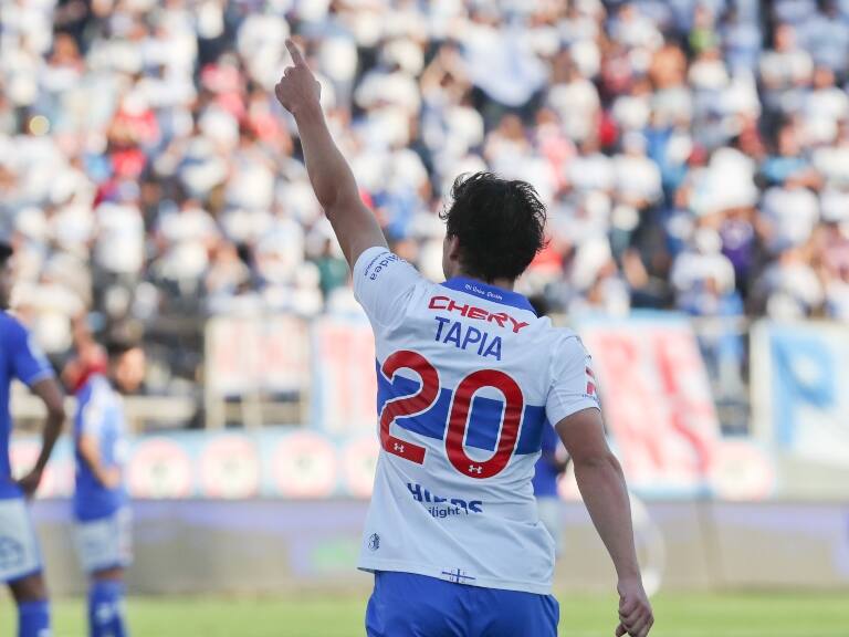 Universidad Católica hundió más a una alicaída Universidad de Chile para llevarse el Clásico Universitario