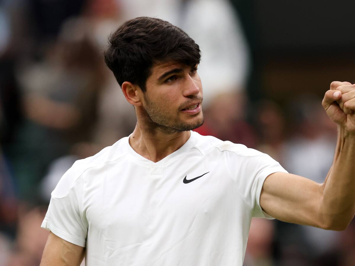 Carlos Alcaraz vuelve a instalarse en la final de Wimbledon tras superar a Daniil Medvedev
