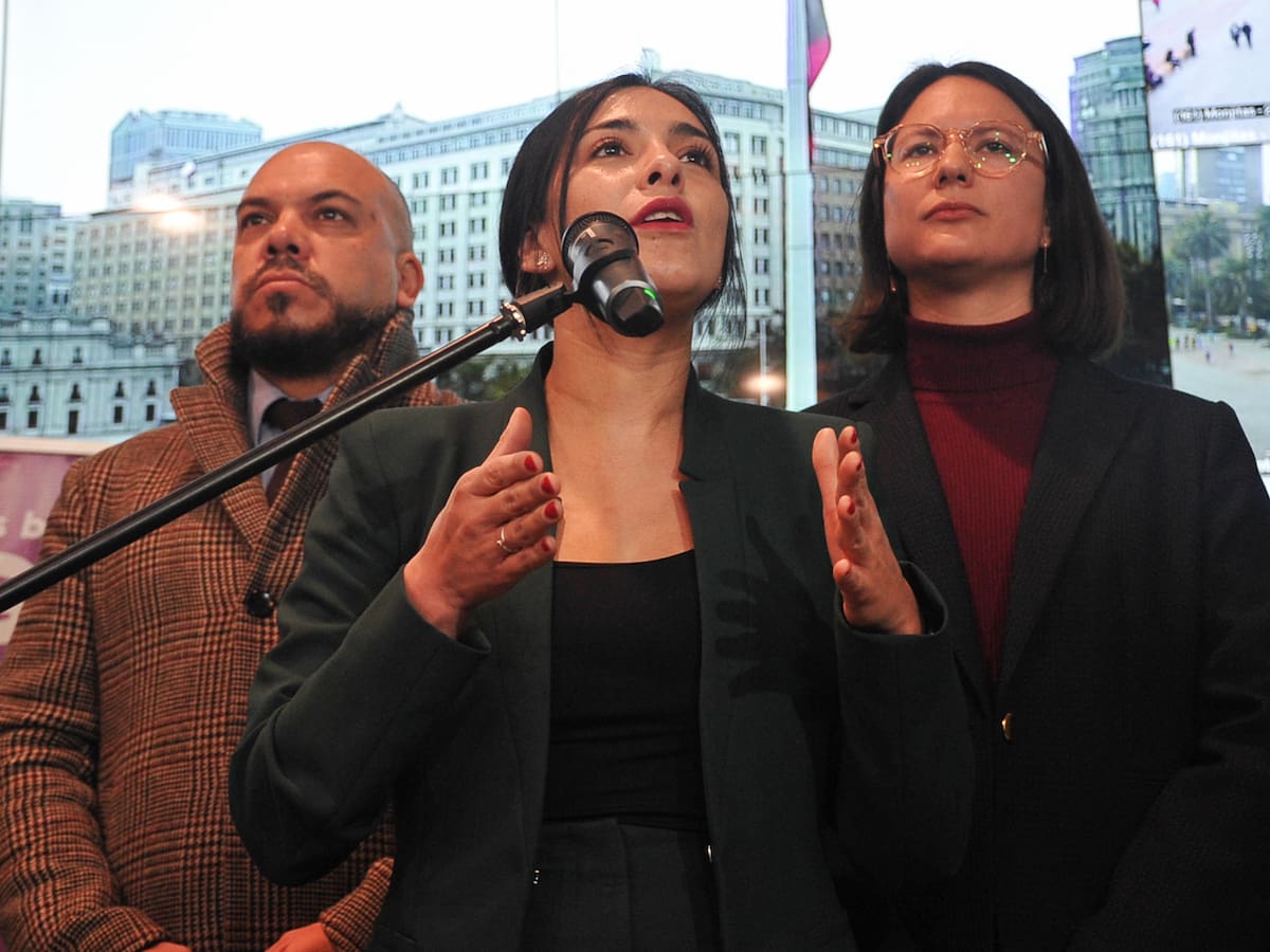 “Evitar juicios apresurados y respetar el derecho a la defensa”: PC respalda a Cariola y Hassler en investigación por presunto tráfico de influencias