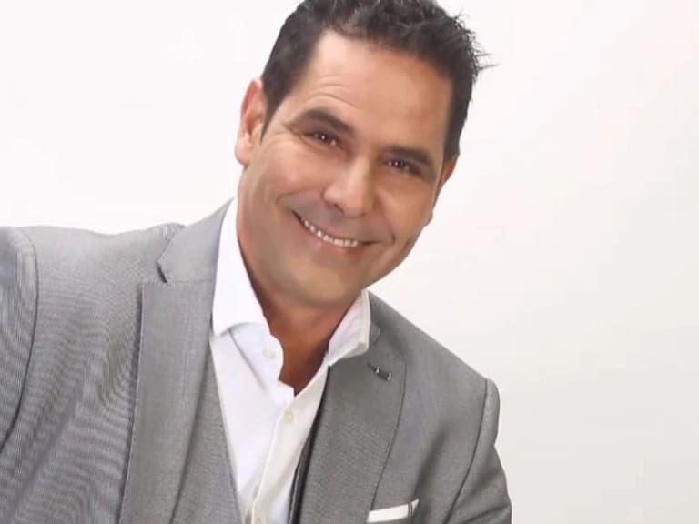 “Me las...”: el elegante comentario de Juan Falcón respecto a su vida amorosa que provocó carcajadas