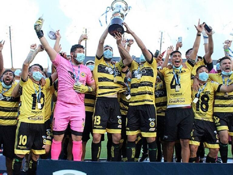 Lautaro de Buin arremete después que le permitieran jugar en la Primera B: «No lograrán empañar nuestra hazaña deportiva»